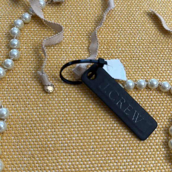 J.Crew strand of Pearls with ribbon tie. - Picture 2 of 5